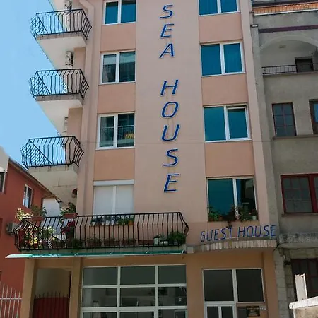 Sea House בית הארחה